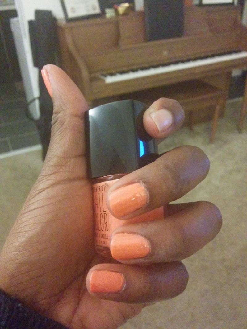 Illustration for article titled Easy Trick for an At-Home Mani